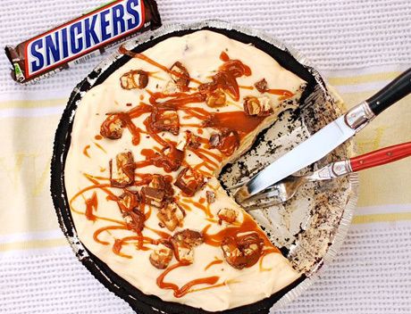 no-bake-snickers-pie_large.jpg