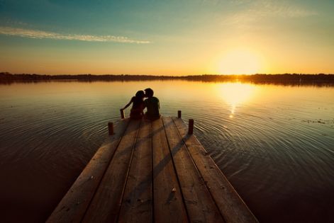 young-couple-boy-girl-kissing-sunset_large.jpg